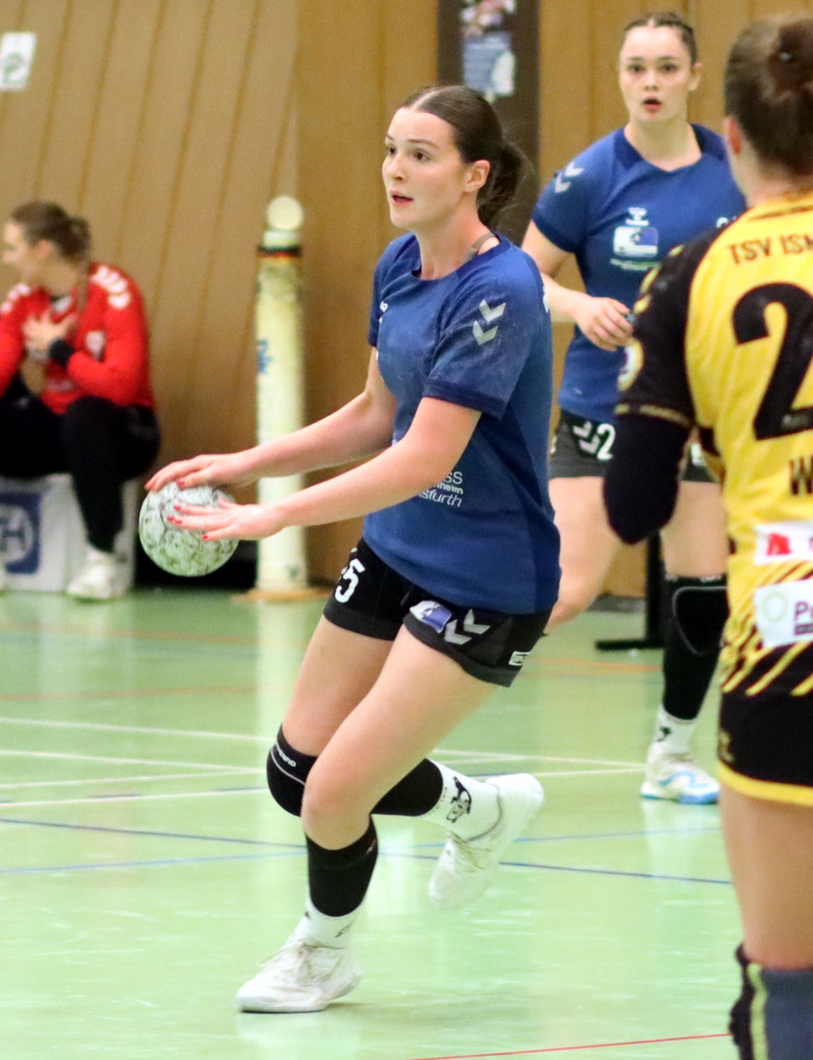 Anna Brunn sicherte den ersten Sieg in der Aufstiegsrunde durch einen Doppepack ab.