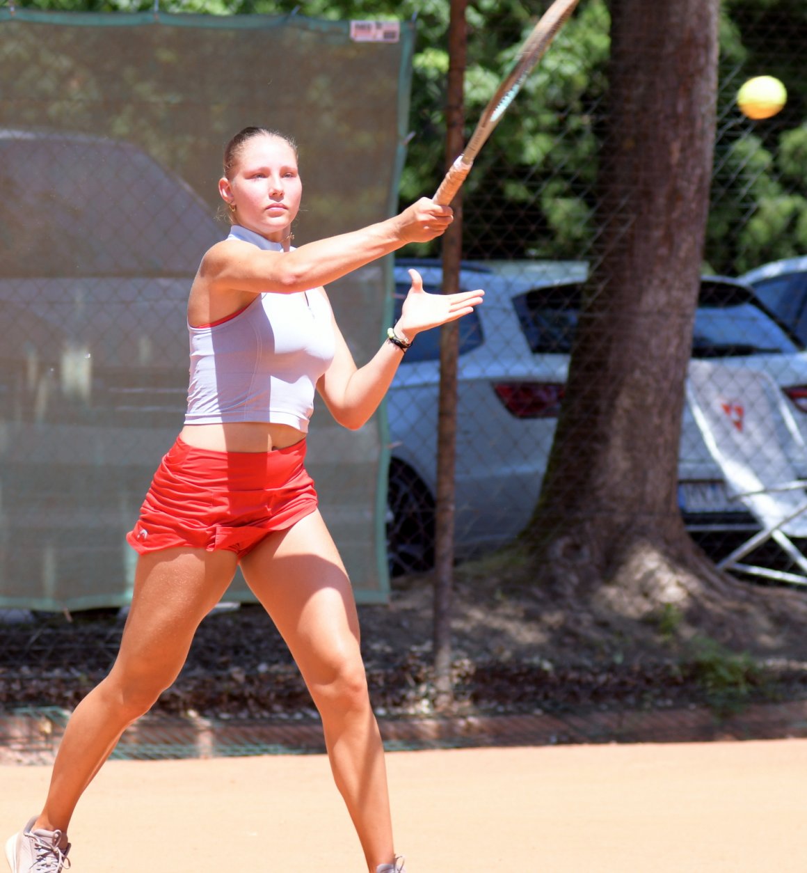 Christina Bednarczyk fing sich Viertelfinale rechtzeitig, scheiterte anschließend aber an Turnierfavoritin Sofia Shapatava.