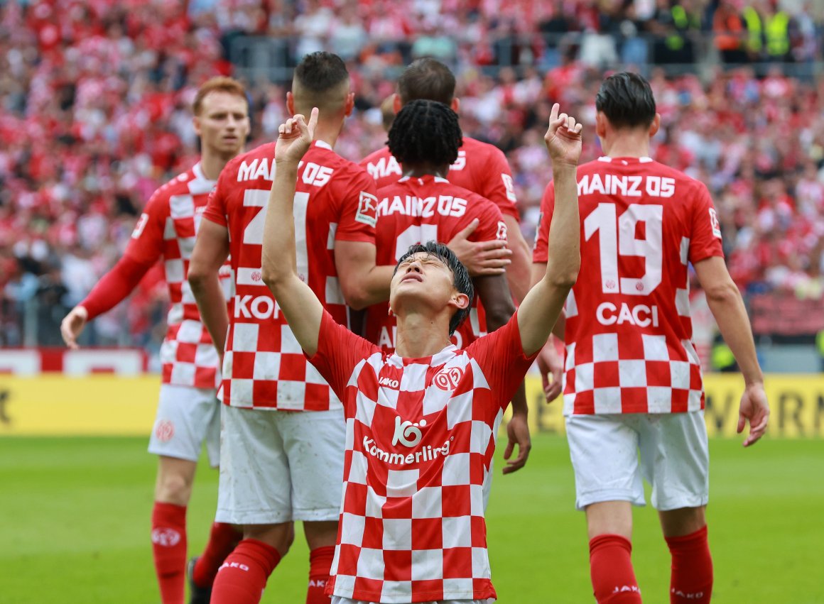 24 eigene Bundesligatore hat der Südkoreaner bisher bejubelt...