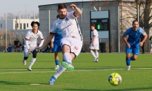Haris Beslic, hier noch im Trikot des FC Basara, führte sich im Verbandspokal für den SKC Barbaros mit einem Treffer ein, sein ebenfalls vom Verbandsligisten gewechselte Ali Sengül traf gleich doppelt.