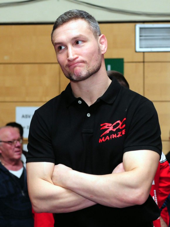 Als Cheftrainer wurde Baris Baglan 2012 mit dem ASV Mainz 88 Deutscher Meister, inzwischen fungiert er als Sportlicher Leiter. Etwas unbefriedigend ist derzeit die Situation der Zweiten Mannschaft, die zwar ungeschlagen Regionalligameister wurde, aber nach dem jetzigen Stand nicht aufsteigen darf.