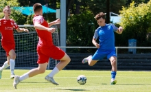 Moritz Sonnenschein bringt die 46er mit diesem Schuss in Führung...