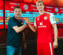 Christian Heidel Hartnäckigkeit hat sich ausgezahlt. Nelson Weiper hat bis Sommer 2029 verlängert. 