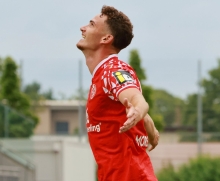 Neuzugang Fabio Moreno Fell wollten die 05er Zeit geben, sich an die zwei Klassen höhere Regionalliga zu gewöhnen. Der Stürmer selbst nahm sich nur eine kurze Anlaufphase und erzielte in den ersten vier Spielen drei Tore.