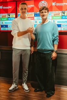 05-Sportdirektor Niko Bungert freut sich auf William Bøving.