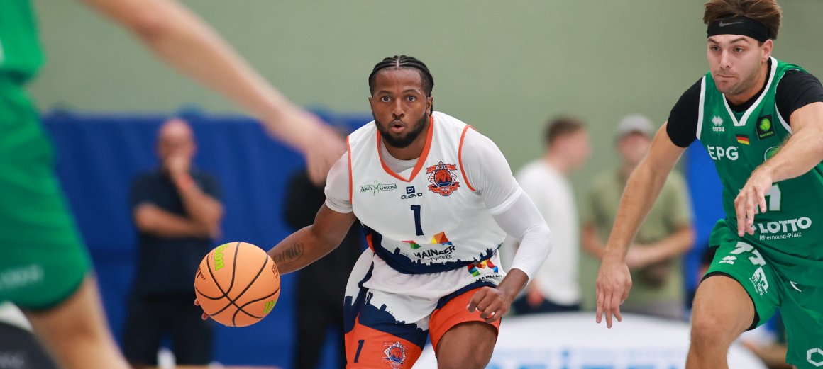 Darnell Moran tritt mit dem ASC zum Auftakt bei einem der Titelfavoriten an.