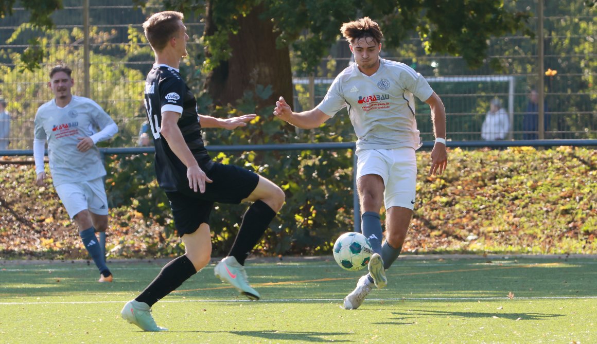 Lee Weber verschaffte dem SKC Barbaros mit dem 2:0 Sicherheit.