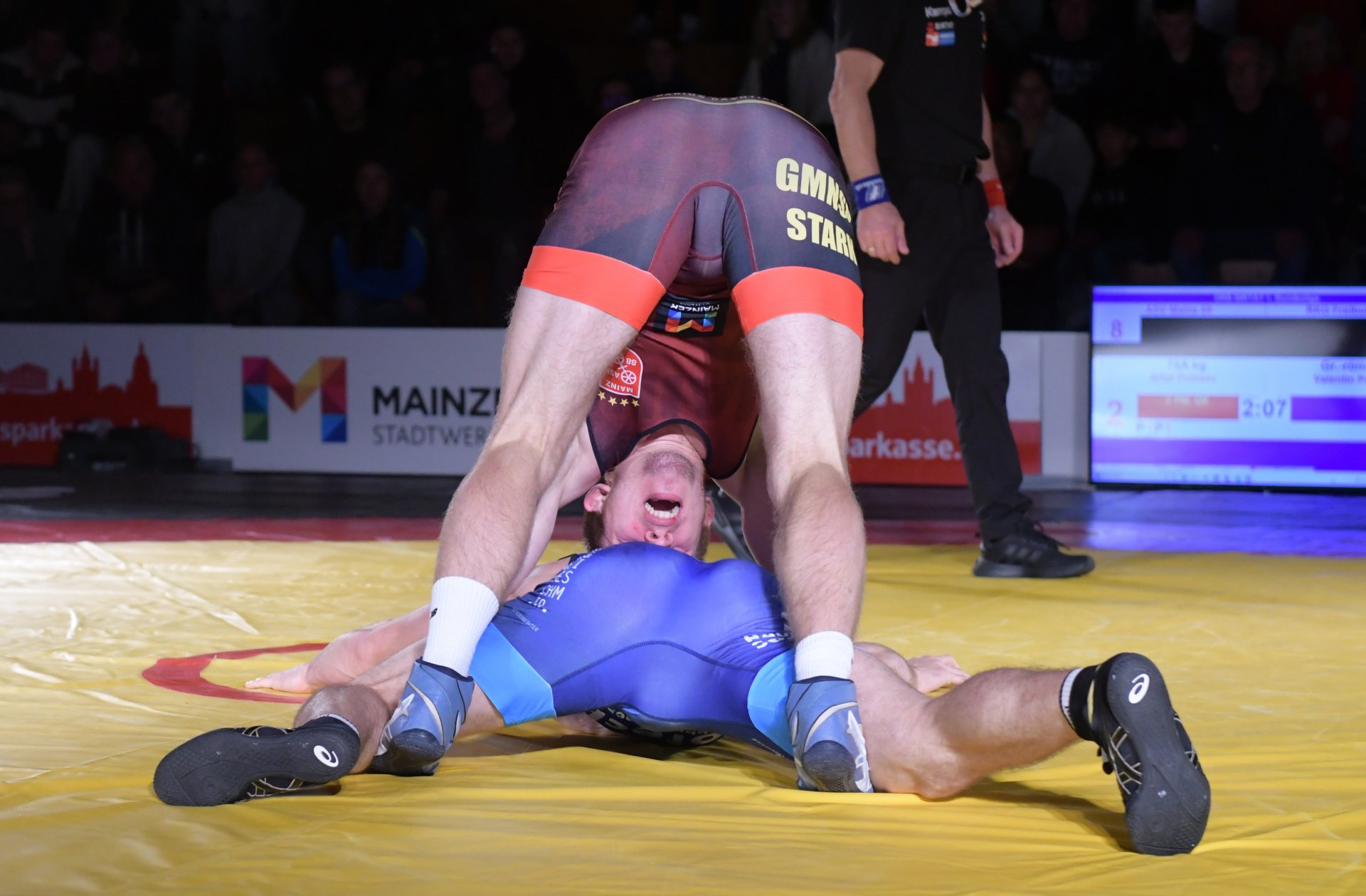 Nach den zwei Mannschaftspunkten, die Artur Politaev...