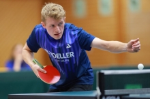 Jan Kämmerer holte gegen den starken Henry Wiche seinen dritten Punkt im vorderen Paarkreuz.