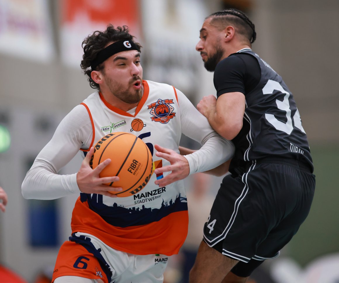 Tobias Oppenberg brachte viel Energie aufs Feld.