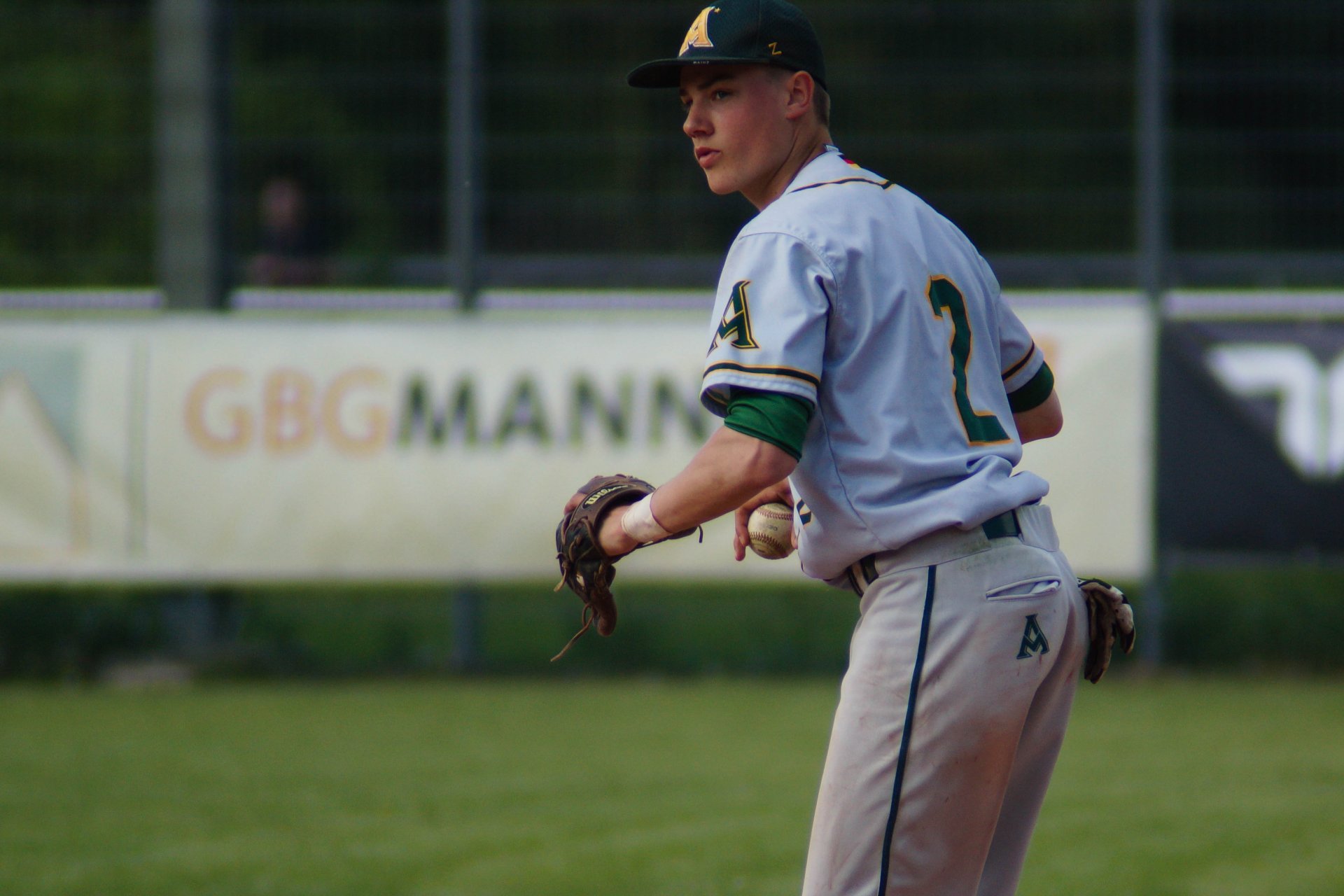 SEPTEMBER - Eine Bundesligasaison hat Lucas Dickman für die Mainz Athletics in der Baseball-Bundesliga absolviert, da ist er auch schon weg: Der 18-Jährige wechselt zu den Regensburg Legionären und will sich dort für einen Profivertrag in den USA empfehlen.  