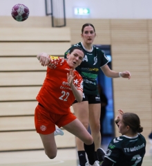 Annika Bach hielt in Nieder-Roden die Fahne des 05-II-Stammteams hoch und kam auf vier Tore.