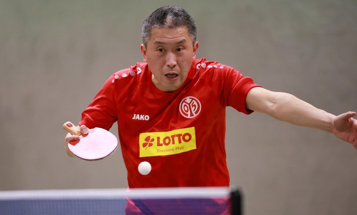 Li Bing geht erstmals in dieser Saison in der Regionalliga an den Tisch.