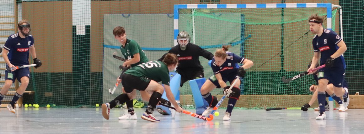 Strafecken bedeuten immer erhöhte Torgefahr. In der Schlussphase gelang es dem TSV besser als hier, den Münchnern nicht viele Chancen dieser Art zu gönnen.