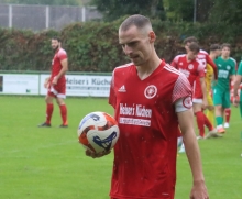 Der Kapitän nimmt den Ball und geht: Mit einem unbefriedigenden 2:2 beim ASV Fußgönheim, bei dem Dominik Higi kurz nach der Pause vom Platz flog, verabschiedete die SVW sich in die Winterpause. 