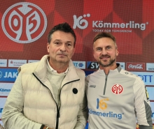 Wenige Tage nach dem Gladbach-Spiel will Christian Heidel einen neuen Trainer präsentieren. Bis dahin übernimmt Benjamin Hoffmann.