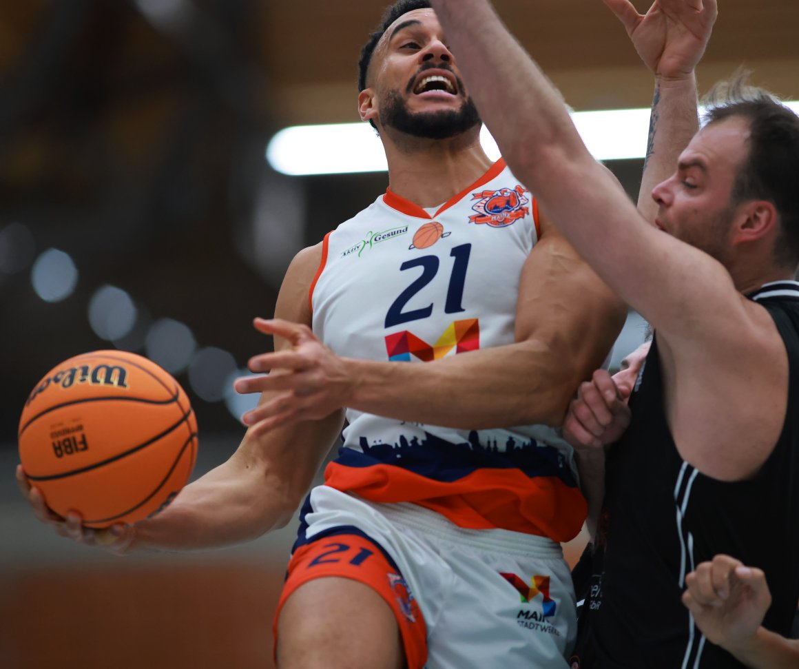 Julian Lexa war mit 17 Punkten zweitbester Mainzer Scorer.