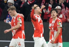 Kapitän in Jubelpose: Soeben hat Silvan Widmer das 1:0 erzielt.