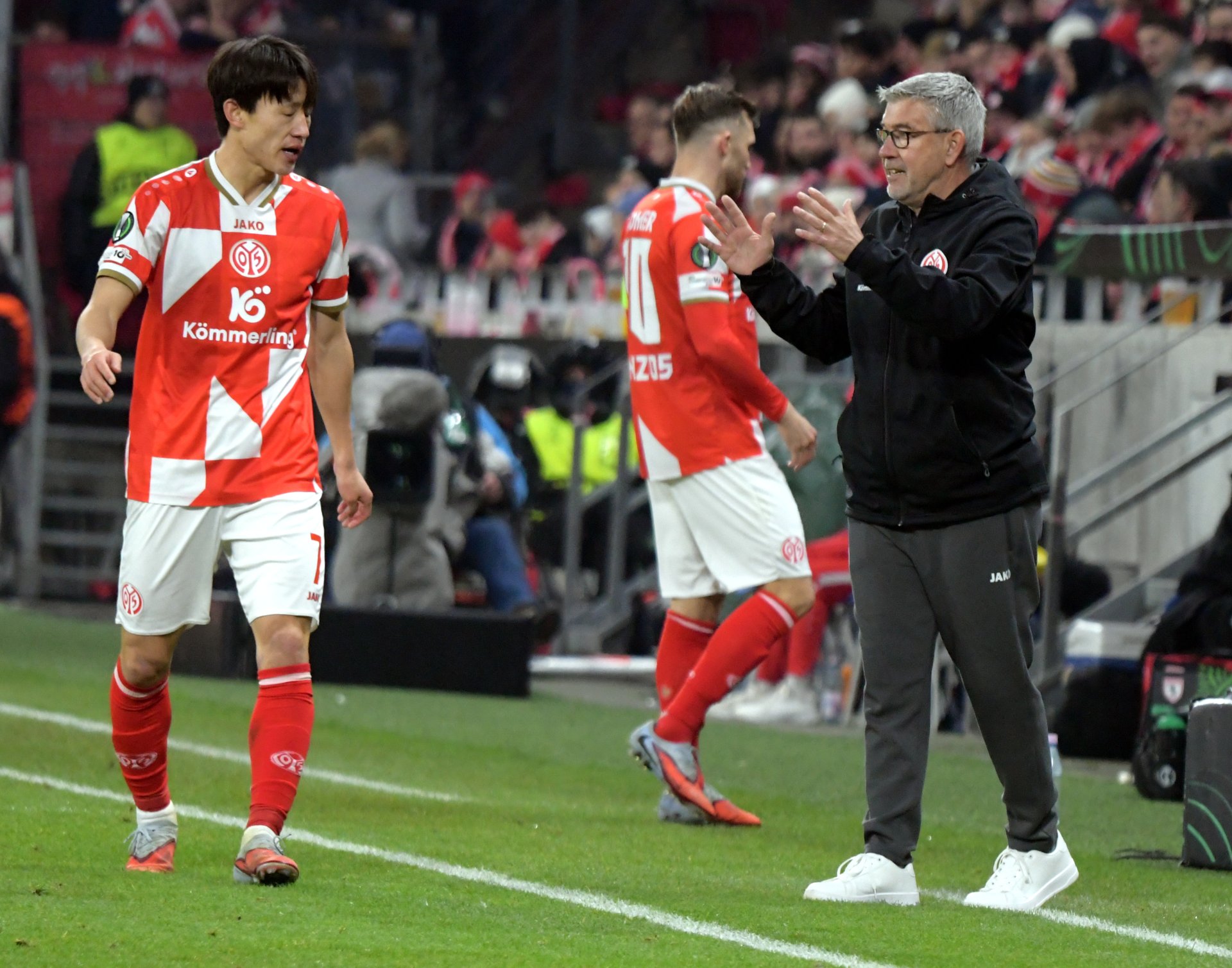 Trainer Urs Fischer hatte sich erneut etwas Neues einfallen lassen, indem er Nadiem Amiri von der Sechserposition nach vorne schob.