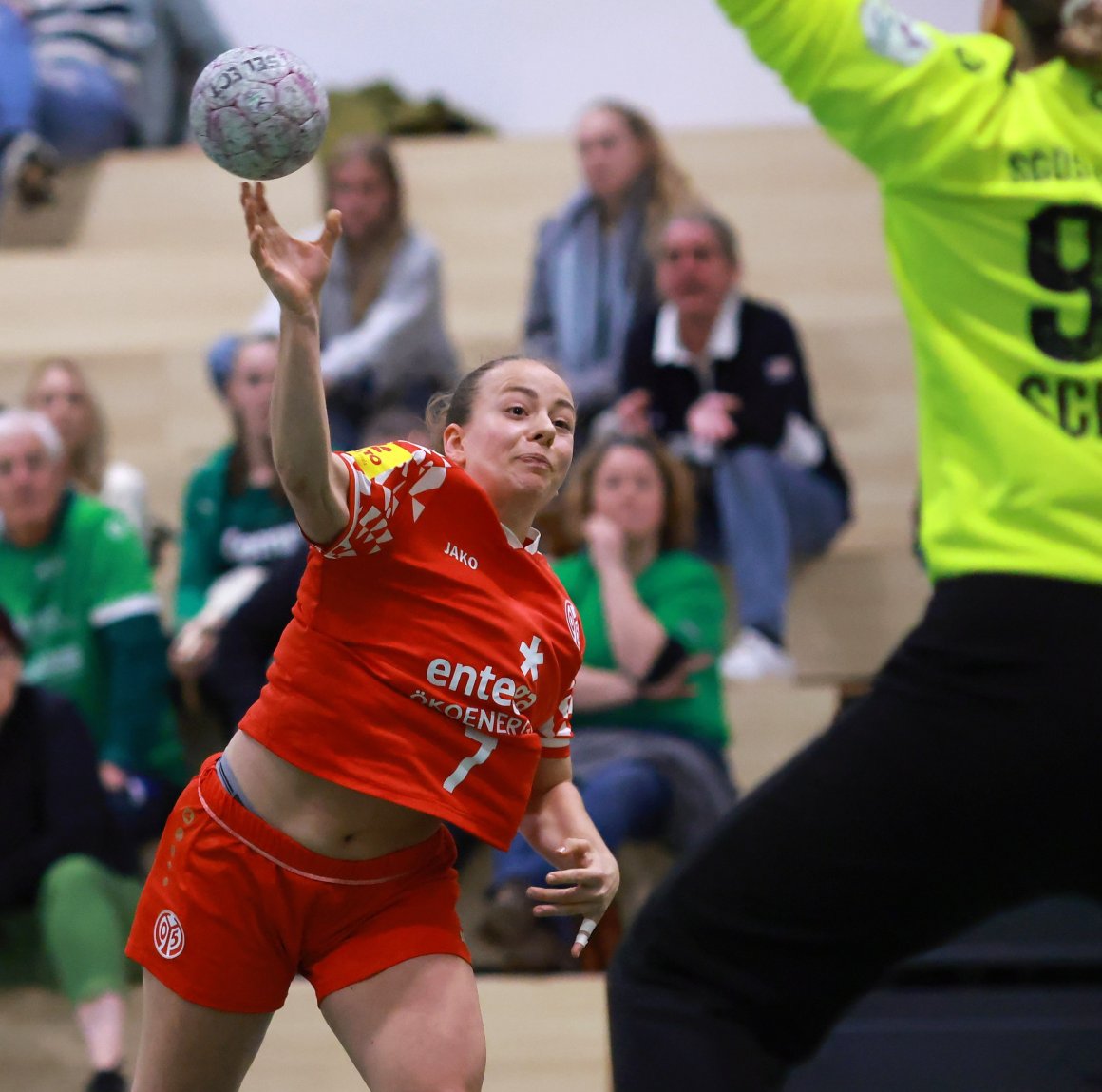 Magdalena Probst war gegen ihren Exverein neben Christine Burgard einzige 05erin mit guter Offensivperformance.