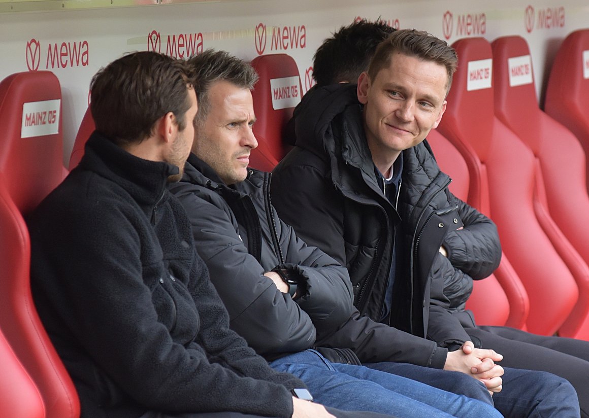 Für die Bank braucht Sportdirektor Niko Bungert keine neuen Spieler, sondern Akteure, die dem FSV Mainz 05 auf Anhieb helfen können.