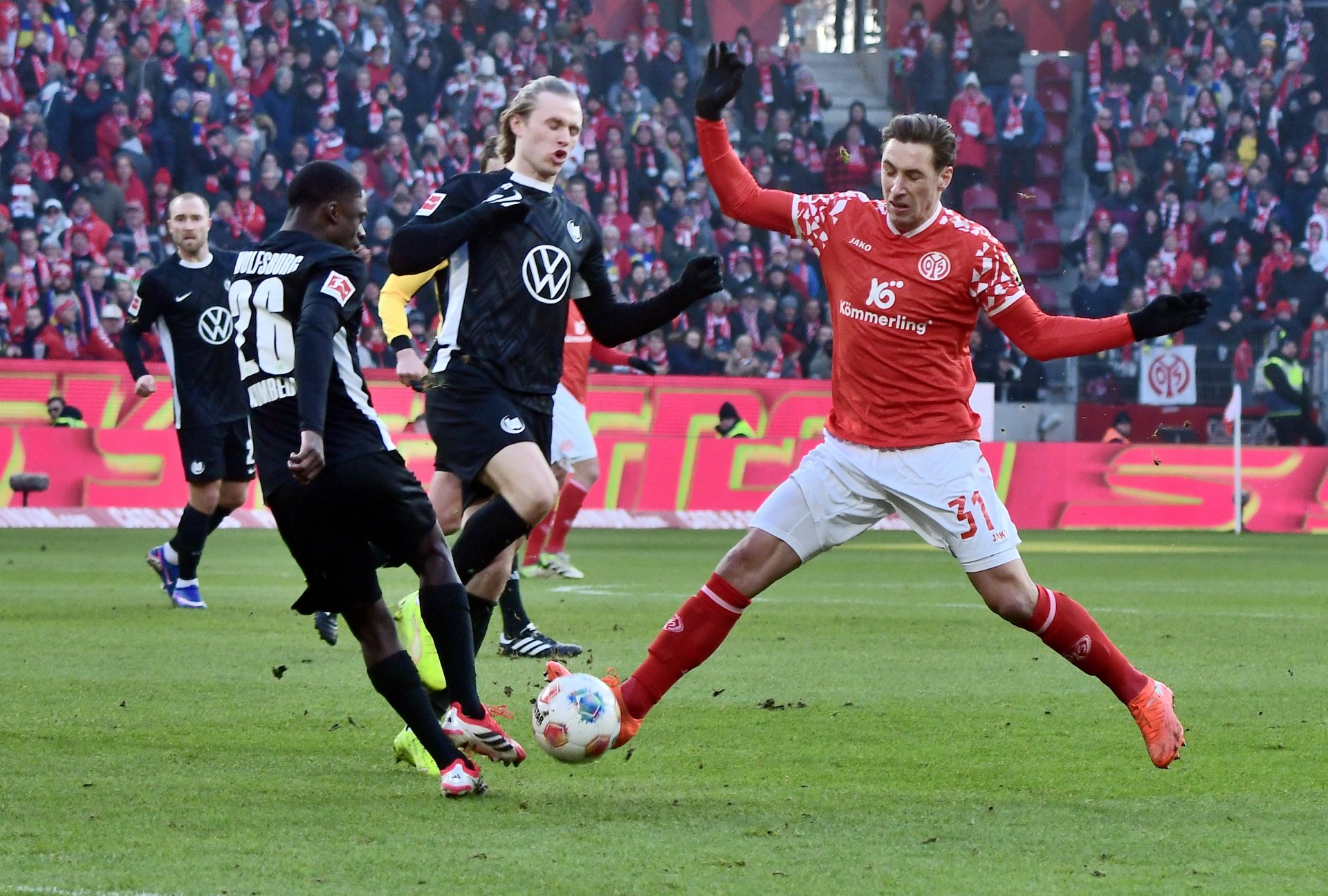 Dominik Kohr und seine Kollegen aus der Hintermannschaft ließen nach dem frühen 0:1 nichts mehr zu. 