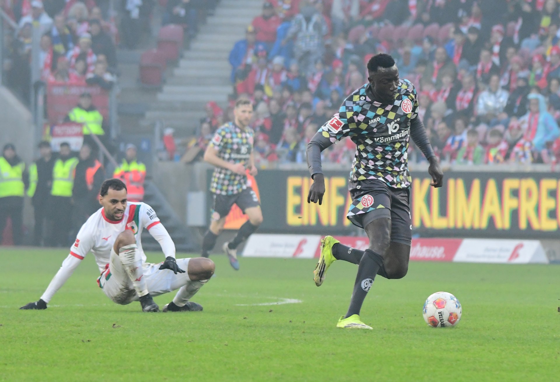 …und Silas gab nach einer Stunde…