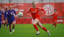 Chiara Bouziane und die 05erinnen wollen in Frankfurt ihre ersten Tore in diesem Jahrt erzielen.