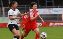 Emma Junold (r.) hatte die Mainzer Führung auf dem Fuß. Zwei Minuten später gerieten die 05erinnen in Rückstand.