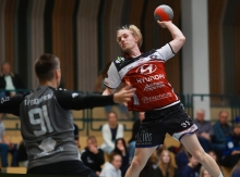 Der Nieder-Olmer Linkshänder Moritz Thum nutzte seine Konterqualitäten gegen den TV Bodenheim zu einer Vier-Tore-Serie.