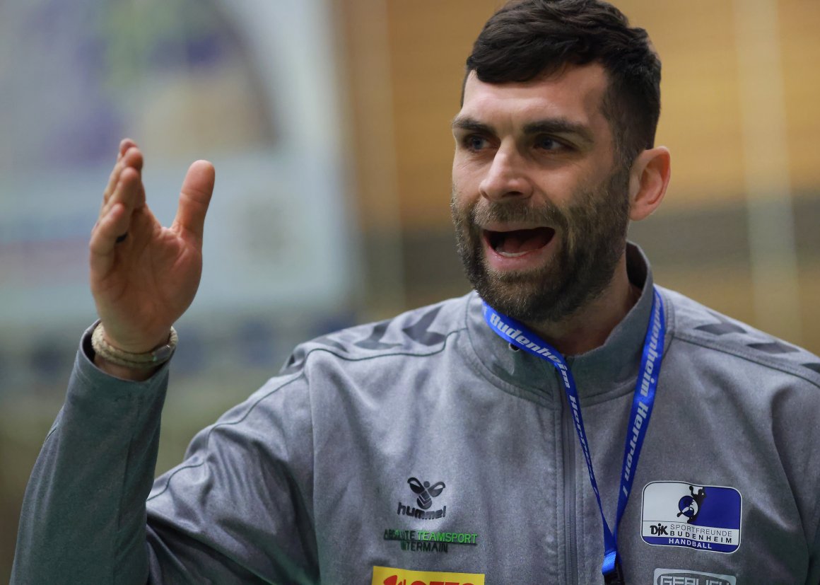 Viel zu meckern hatte Philipp Becker am Spiel der Sportfreunde in Mundenheim eigentlich nicht, aber wenn die Wurfquote nicht stimmt, nützen alle tollen Spielzüge wenig, erführen die Budenheimer in Mundenheim.