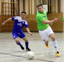 Beim Schiedsrichterturnier schied Philipp Fleischer (r.) mit der SpVgg Ingelheim in der Zwischenrunde aus. An diesem Samstag will er mit der Futsal-Auswahl des SWFV reüssieren. 