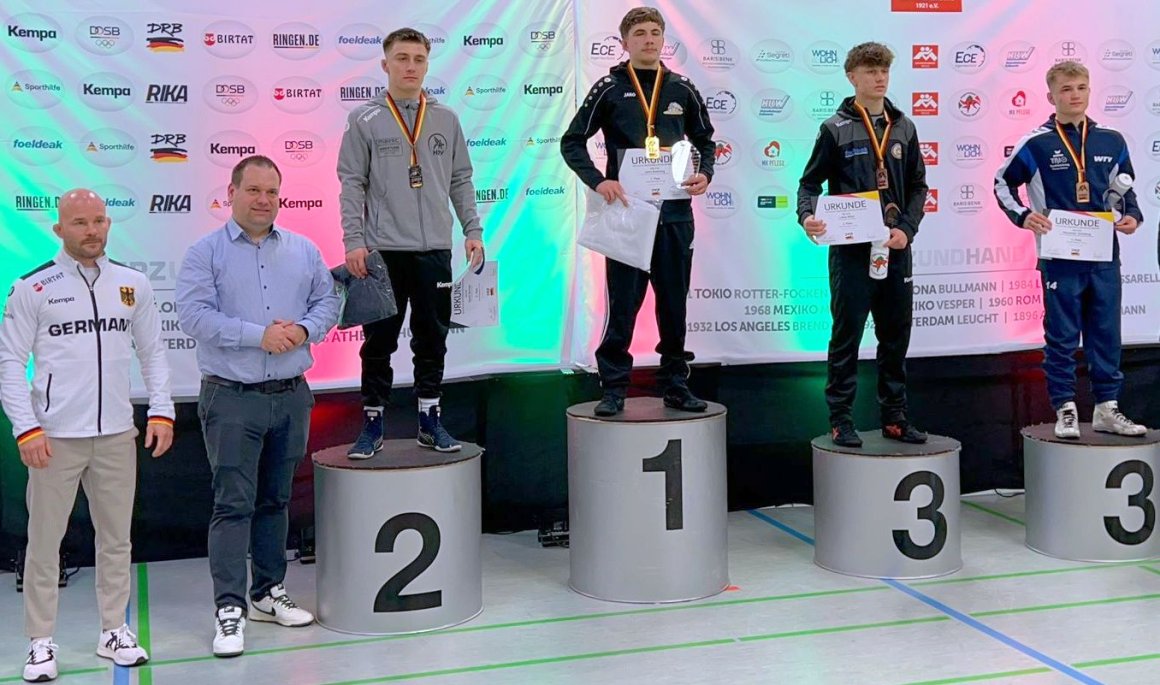 Zum zweiten Mal U-20-Meister: John Keterling (M.).