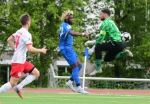 Shai Neal machte ein starkes Spiel auf der linken Seite. Torwart Johannes Brinkies aber überwand auch er nicht.