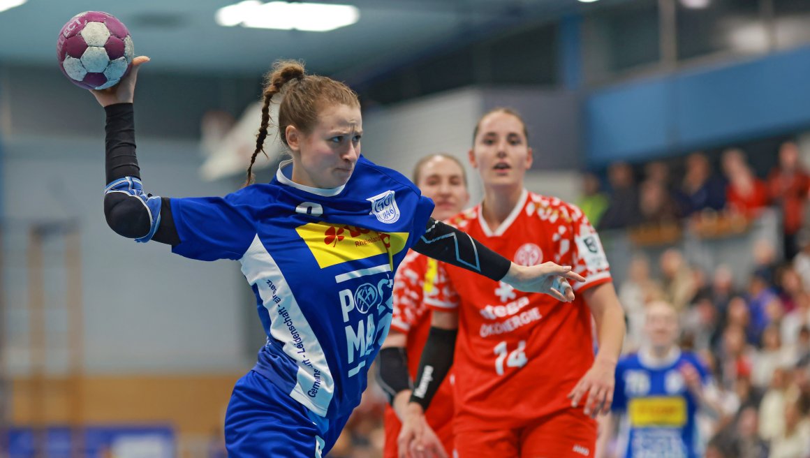 Nach seinen Jahren mit zwei Zweitligajahren steigt Kreisläuferin Lea Helle bei der TSG 1846 Bretzenheim aus. 