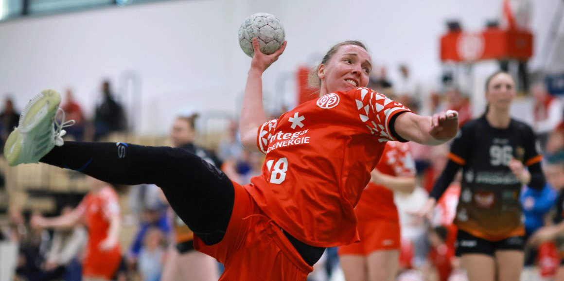 Verlässlichste Schützin auf Mainzer Seite war einmal mehr Lena Feiniler. Die Teamkolleginnen versuchten sie entsprechend häufig anzuspielen, zu oft mit einem Ballverlust verbunden.