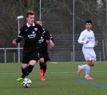 Im Kommen: Alexander Wähling machte im Test gegen den OFC II einen guten Eindruck, nicht nur wegen seines Freistoßtores zum 7:0.