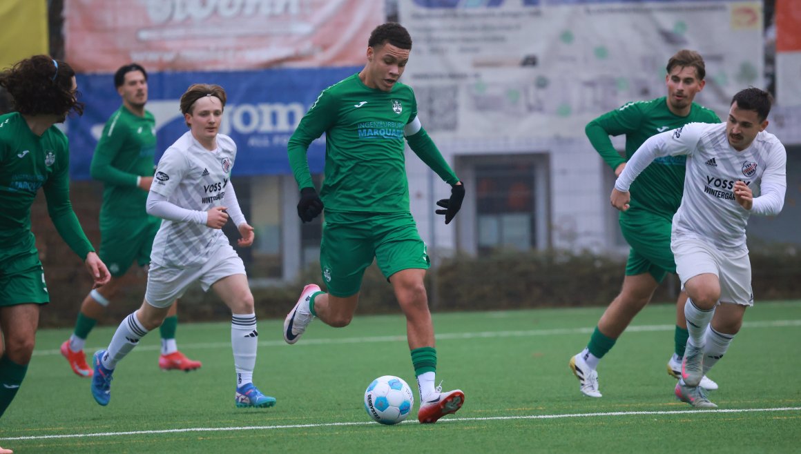 Robin Lampert will mit der TuS Marienborn in die Landesliga aufsteigen, bevor er den Verein wechselt.
