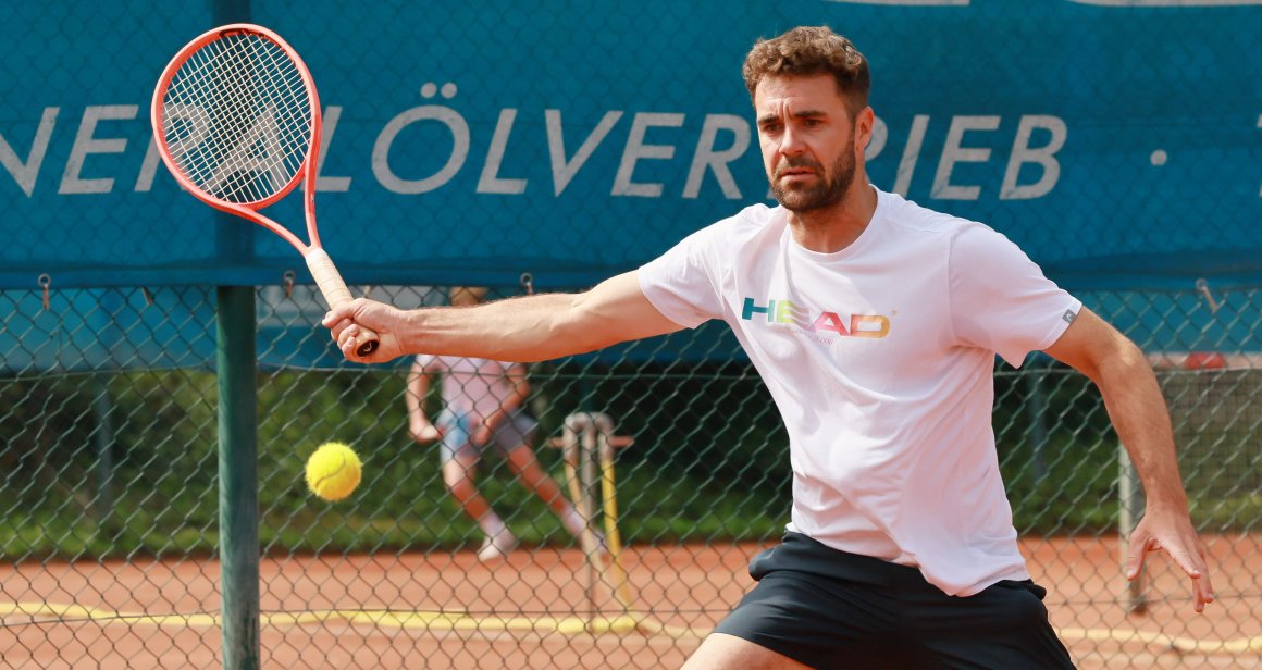 Fabian Guzik blieb cool und setzte sich gegen Luca Hallstein im Matchtiebreak durch.