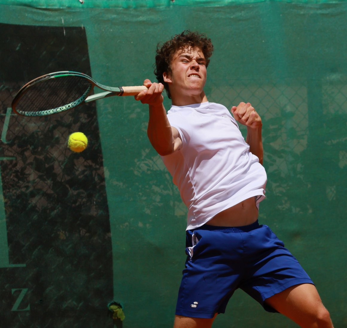 Der Youngster zog durch: Alexander Haage ist neuer rheinland-pfälzischer Tennismeister. Im Finale bezwang er...