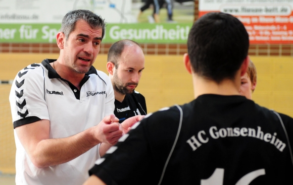 Martin Reuter musste gegen die Bretzenheimer nicht allzu viel korrigieren, ein erfrischend entspannter Abend für den HCG-Trainer. 