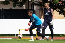 Alexander Schwolow ist während des Trainingslagers zu den 05ern gestoßen und geht als Nummer zwei hinter Robin Zentner in die Saison.