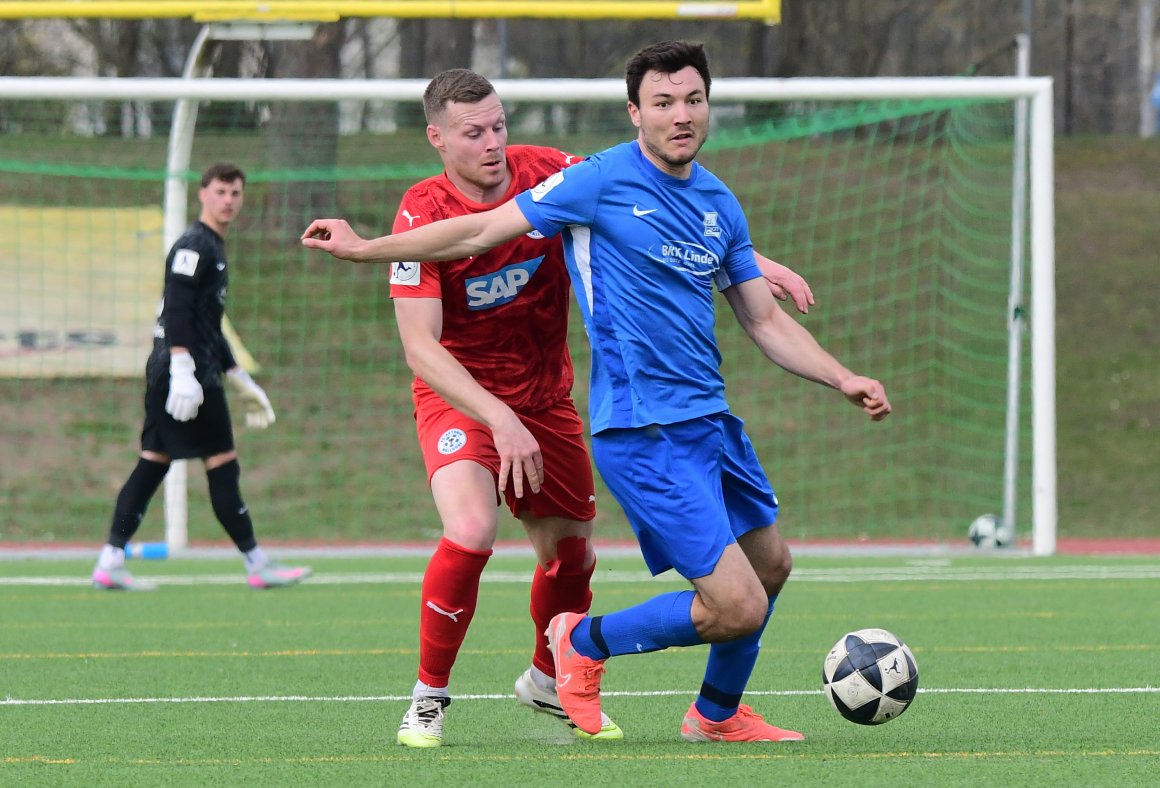 Nach dem Auftakt in Ahrweiler stehen Nils Gans und der TSV Schott am Samstag vor dem ersten Härtetest der Saison.