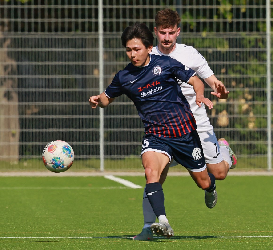 Ein Querpass, ein Volleyschuss und Taisei Okamoto hatte in Büchelberg mit der ersten Ballberührung, 16 Sekunden nach seiner Einwechslung, den 2:2-Ausgleich erzielt.