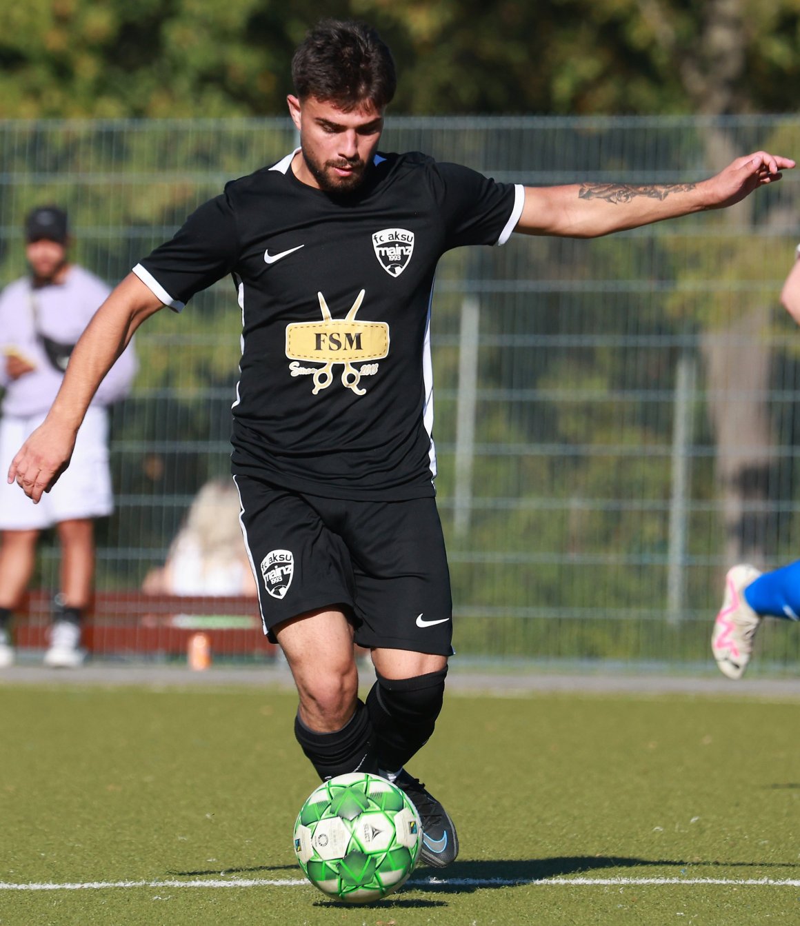 Hattrick plus eins: Alexandru-Dorel Mihai machte im Spiel des FC Aksu gegen die SG Wackernheim/Heidesheim den Unterschied aus.