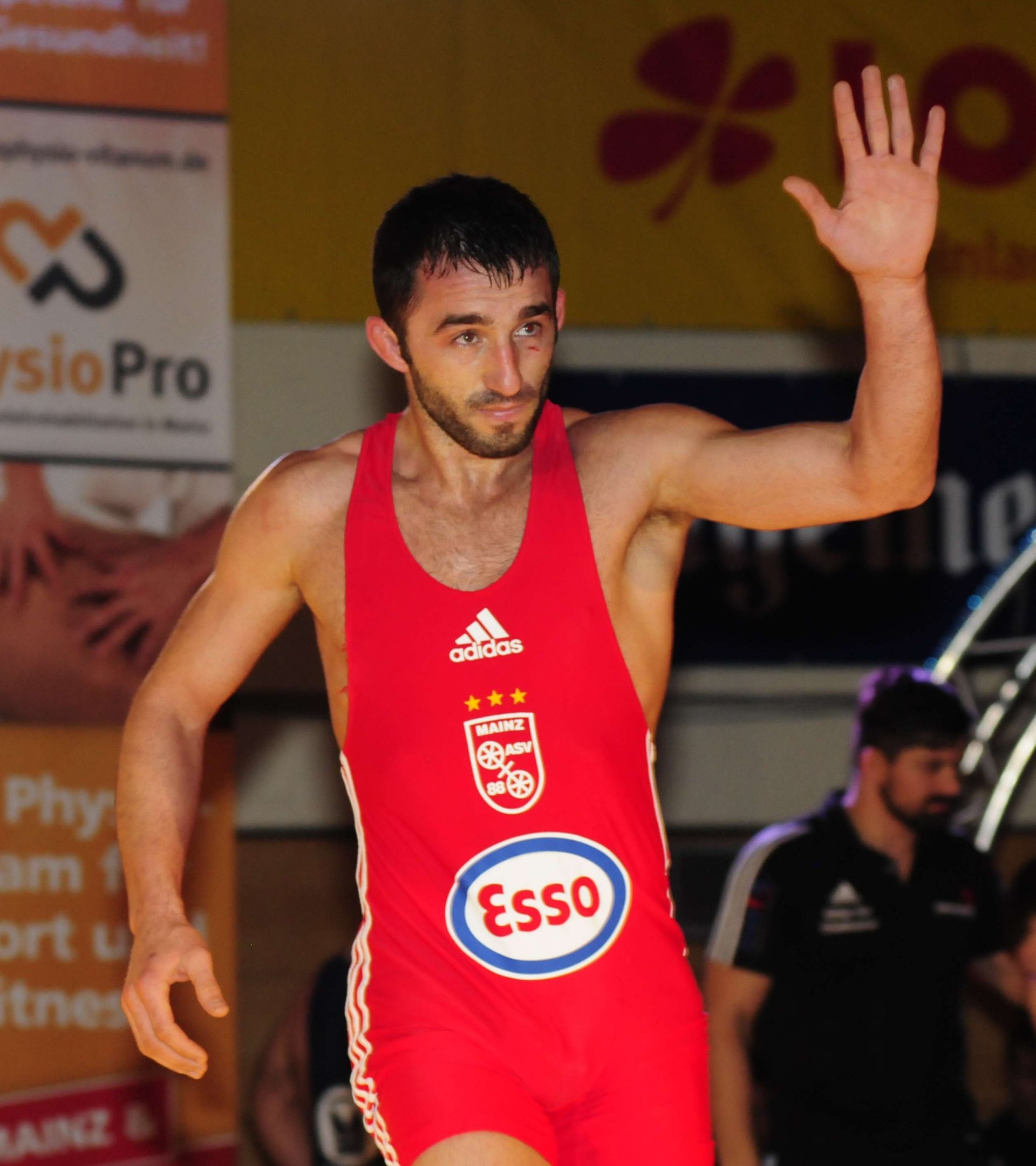 Kiril Terziev verkürzte im vorletzten Kampf des Abends auf 8:10.