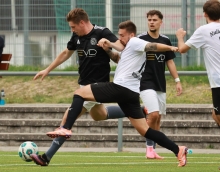 Das Ende von Haris Beslic' Elternzeit bedeutet das Ende der Barbaros-Leidenszeit. Der Stürmer erzielte gegen die FG Mutterstadt das 2:0.