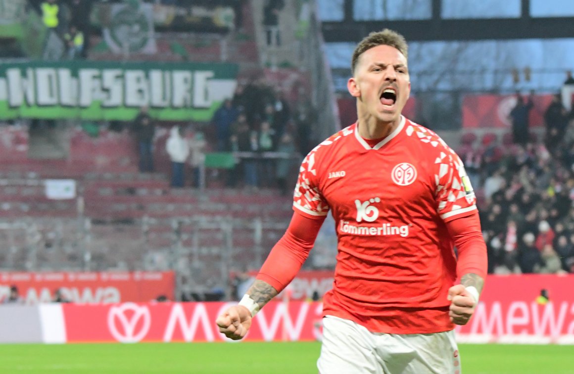 Phillip Tietz glich die Gladbacher Führung in der 18. Minute aus...