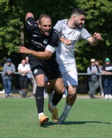 Mateo Trapp brachte die TuS-Zweite nach sieben Minuten in Führung.