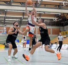 Zweiter Sieg im dritten Spiel: Felix Oppenberg und der ASC überzeugten in Neu-Isenburg.